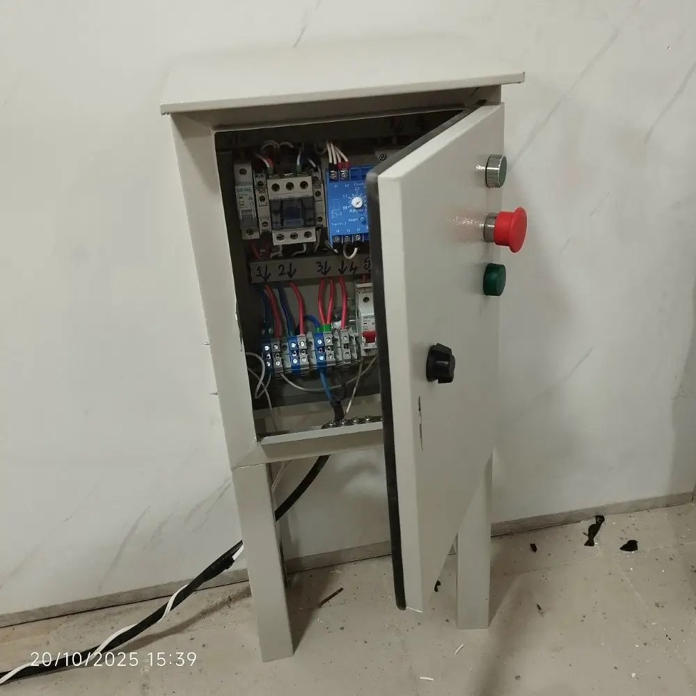 نمونه کار تابلو برق محافظ دستگاه سی تی اسکن